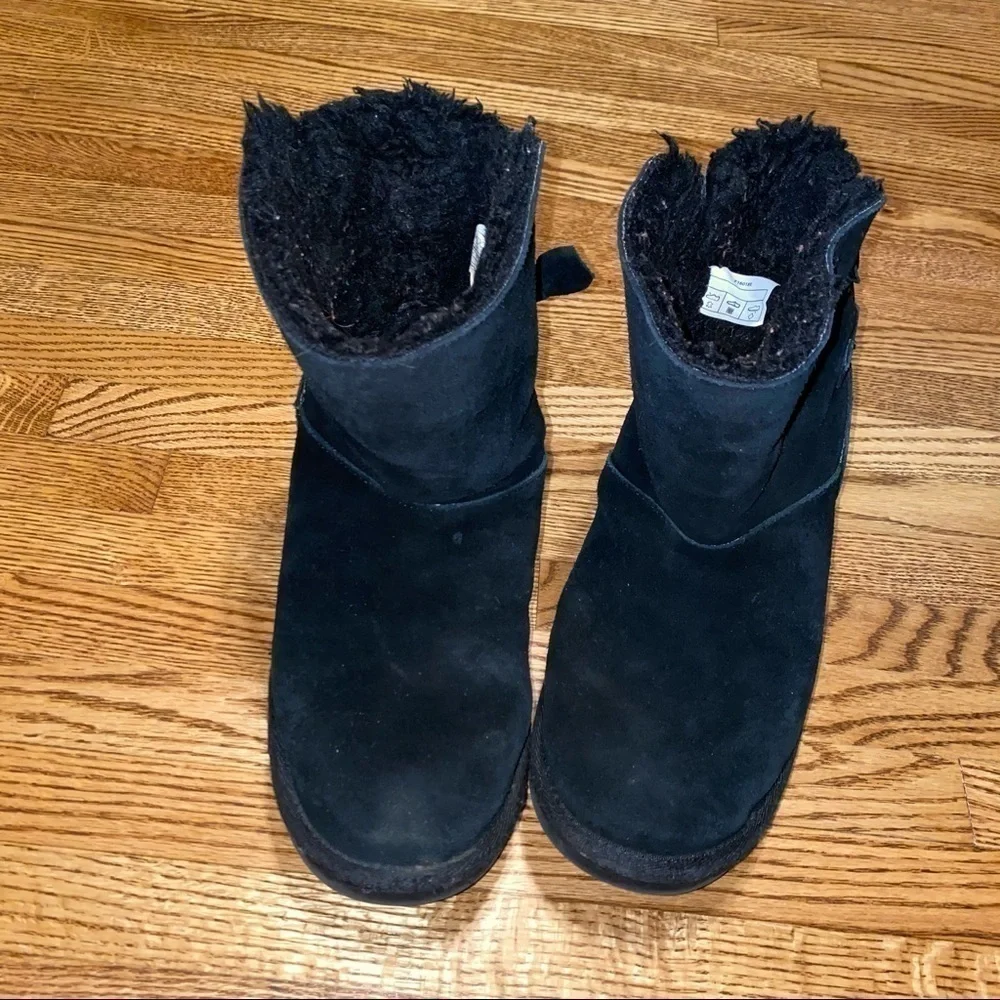 🅾️ugg from Koolaburra - Picture 3 of 7